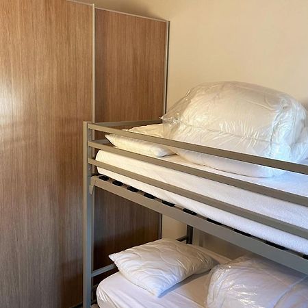 Wh95 Gezellig Vakantiehuisje -4P- Met Tuin En Parking Koksijde Luaran gambar