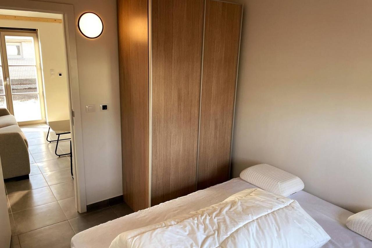 Wh95 Gezellig Vakantiehuisje -4P- Met Tuin En Parking Koksijde Luaran gambar